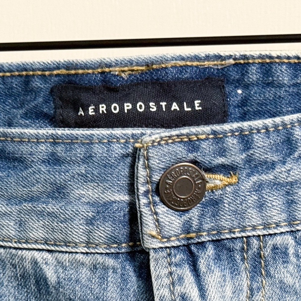 Aeropostale Relaxed Fit Jeans 40x34 Light Wash 100% Cotton Denim - Picture 5 of 16